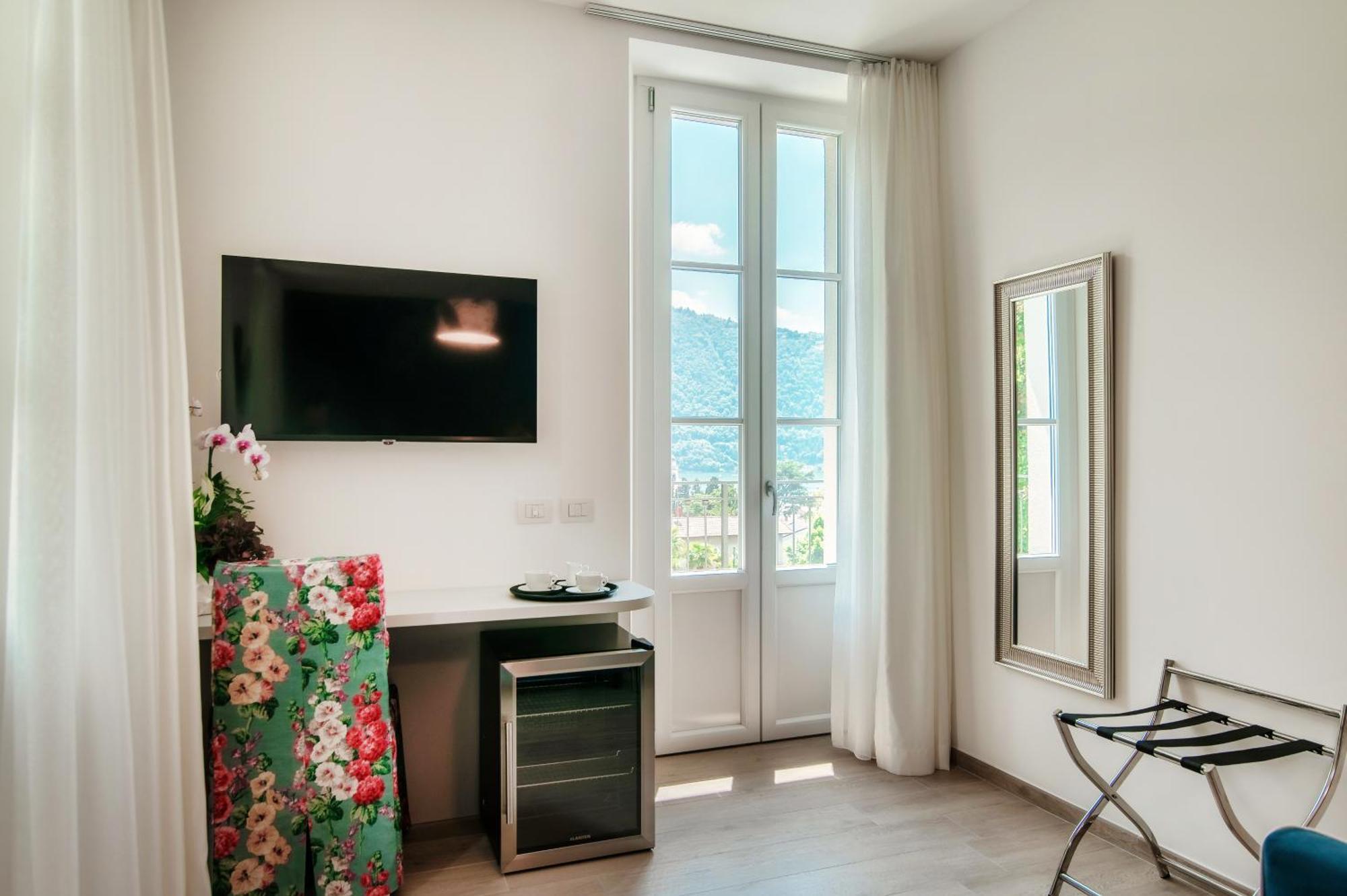 Hotel Ristorante La Vignetta Cernobbio Eksteriør billede