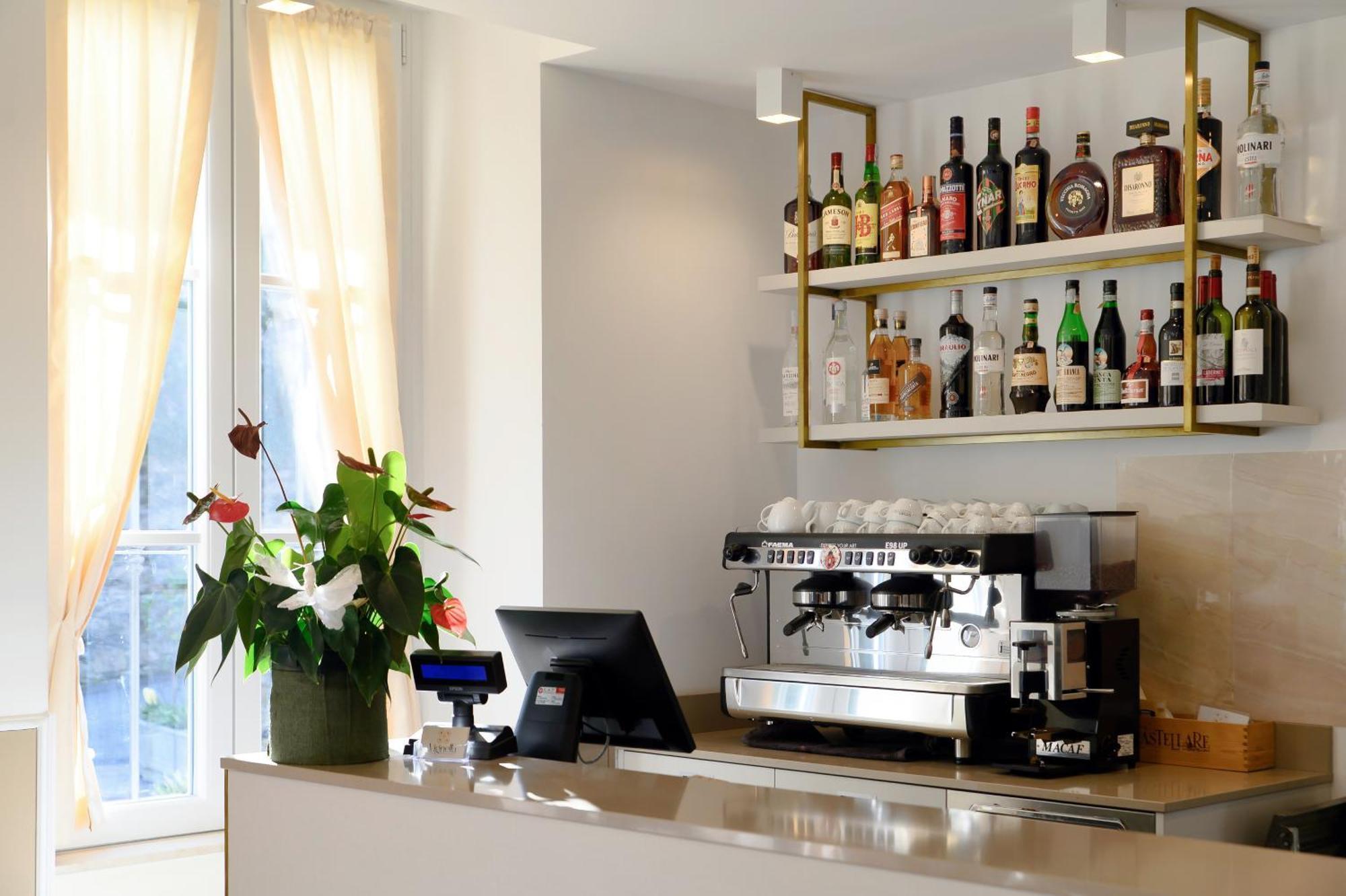 Hotel Ristorante La Vignetta Cernobbio Eksteriør billede